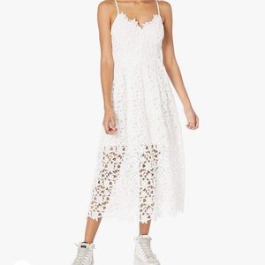 ASTR the label White Lace A-Line Midi Dress
